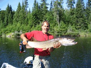 You will find gigantic walleyes in Ceizur lake.